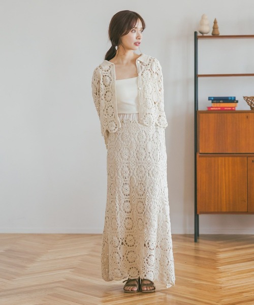 mysty woman（ミスティウーマン）の「クロシェシャツカーデ  493904（カーディガン/ボレロ・レディース・ブラック/アイボリー・FREE）」の3枚目の写真