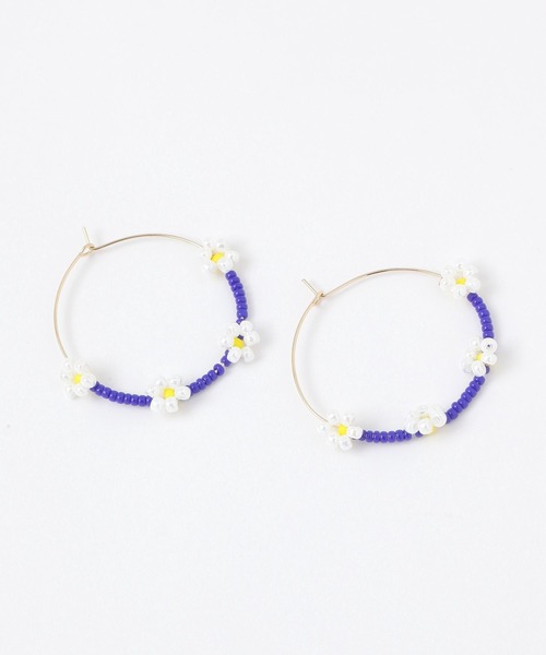 niko and...（ニコアンド）の「ビーズフラワーフープピアス（ピアス（両耳用）・レディース・ブラック/ホワイト/ブルー・0）」の8枚目の写真