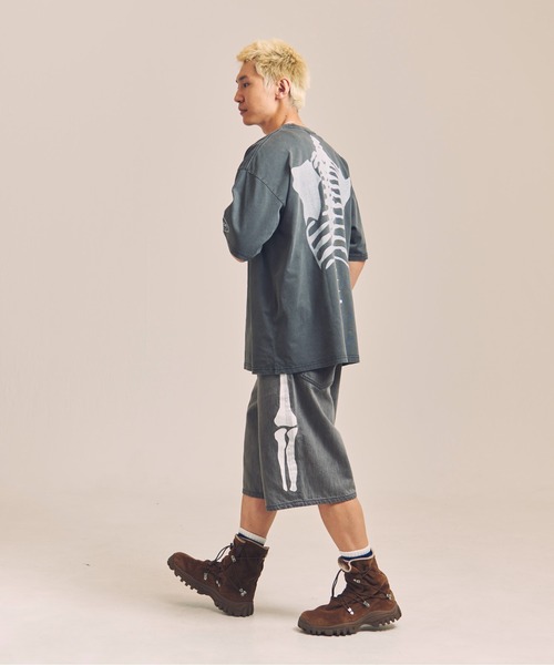 VANSON（ヴァンソン）の「VANSON-SKELTON BONES-Pigment Dyed Tee（Tシャツ/カットソー・メンズ・ブラック・M/L/XL）」の21枚目の写真
