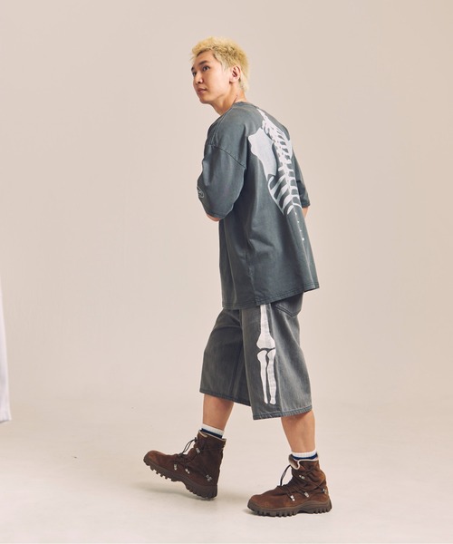 VANSON（ヴァンソン）の「VANSON-SKELTON BONES-Pigment Dyed Tee（Tシャツ/カットソー・メンズ・ブラック・M/L/XL）」の20枚目の写真