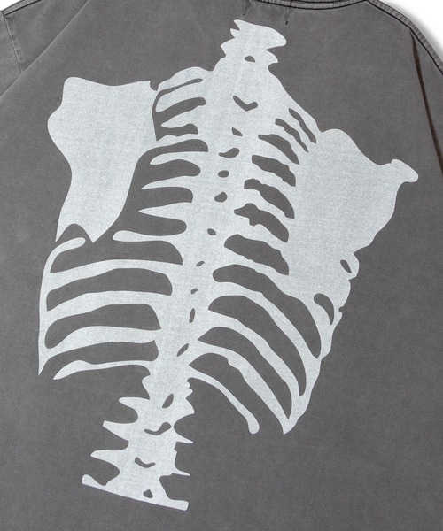 VANSON（ヴァンソン）の「VANSON-SKELTON BONES-Pigment Dyed Tee（Tシャツ/カットソー・メンズ・ブラック・M/L/XL）」の10枚目の写真