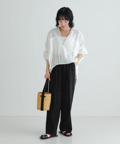 URBAN RESEARCH（アーバンリサーチ）の「『3サイズ展開』ポプリンイージーテーパードパンツ（その他パンツ・レディース・グレー系その他/ブラック・40/38/36）」の9枚目の写真