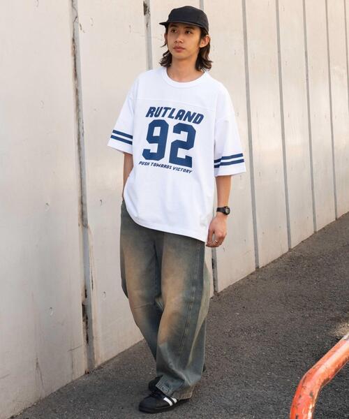 WEGO(ウィゴー)の「WEGO/ヘビーウェイトナンバリングBIG T(Tシャツ/カットソー・メンズ・ブラウン/ホワイト/ブラック/ダークグリーン・MEDIUM/LARGE)」の16枚目の写真