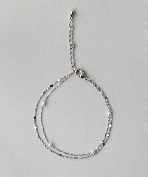 BLUEEAST（ブルーイースト）の「２連ステーションブレス / ニッケルフリー（ブレスレット・レディース・シルバー/ゴールド・FREE）」の6枚目の写真