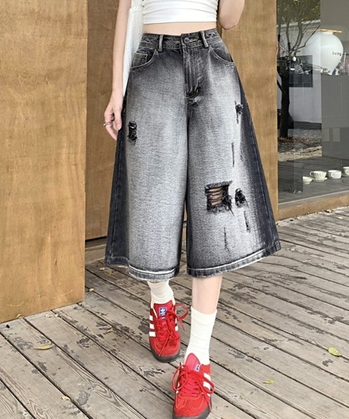 CANVAS+(キャンバスプラス)の「【CANVAS+】ダメージルーズストリートハーフパンツ(デニムパンツ・レディース・ブラック・LL/L/M/S)」の8枚目の写真