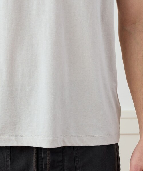 JAMES PERSE(ジェームスパース)の「コットンリネン ポケットTシャツ MCBJ3750(Tシャツ/カットソー・メンズ・ホワイト/ライトグレー/グレー・0/2/1)」の8枚目の写真