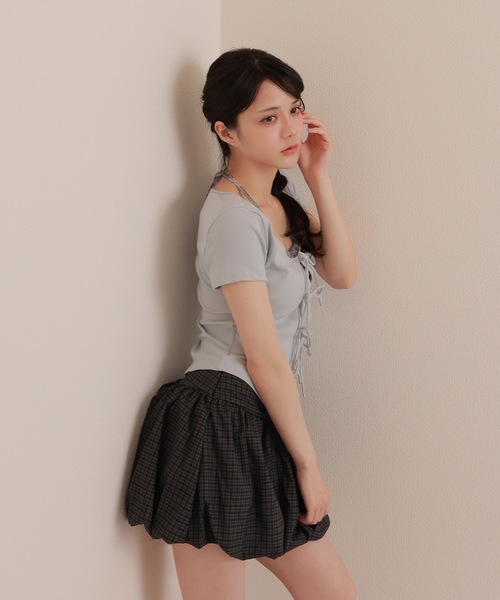 M DOLLY(エムドリー)の「check inner docking tops/チェックインナードッキングトップス(Tシャツ/カットソー・レディース・アイボリー/ブルーグレー/グレー・FREE)」の18枚目の写真