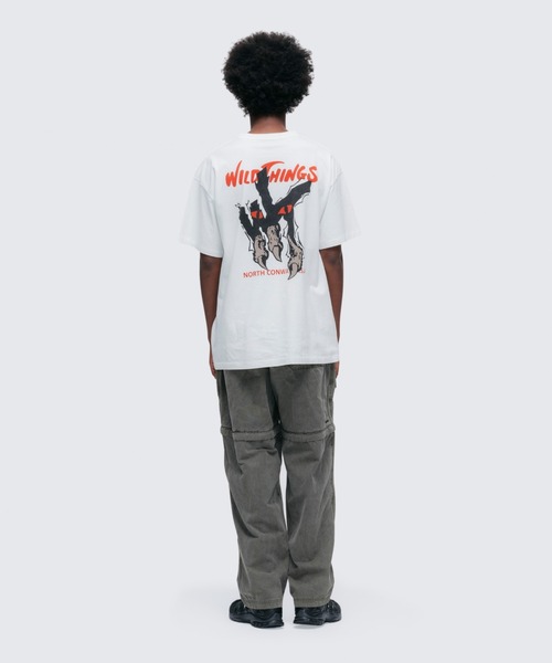 WILD THINGS（ワイルドシングス）の「ワイルド・ティアラー S/S Tシャツ│WILD-TEARER TEE SS（Tシャツ/カットソー・メンズ・ライトカーキ/ブラック/ホワイト・S）」の2枚目の写真
