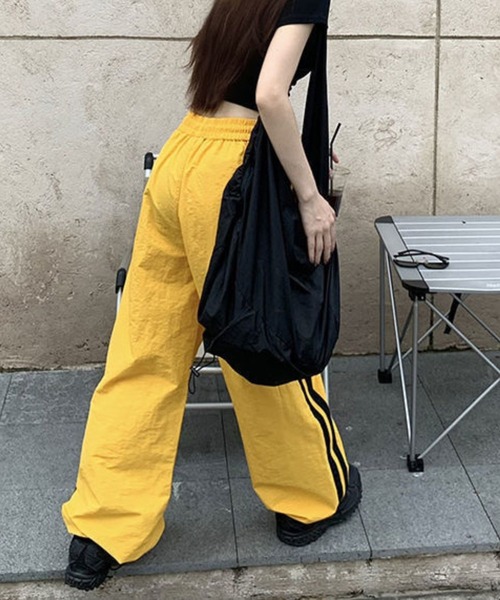 almo(アルモ)の「PT サイドラインナイロンパンツ(se)(その他パンツ・レディース・グレー/イエロー・FREE)」の13枚目の写真