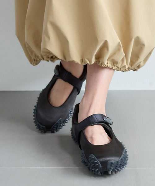 BARNYARDSTORM（バンヤードストーム）の「MOSTRO FEY SATIN（その他シューズ・レディース・ブラック・24/23/25）」の5枚目の写真