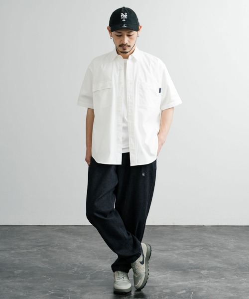 KRIFF MAYER（クリフメイヤー）の「KRIFF MAYER クリフメイヤー オーバーサイズシャンブレーチェーン刺繍半袖ワークシャツ 2455800（シャツ/ブラウス・メンズ・オフホワイト/チャコール/サックスブルー/ネイビー・M/L/XL）」の7枚目の写真