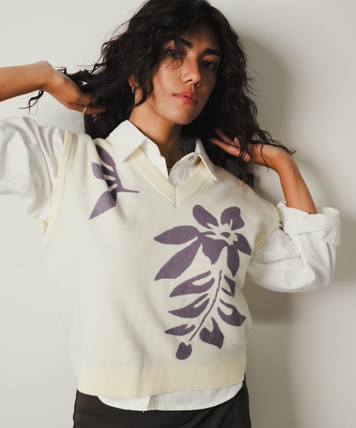 ROOPTOKYO（ループトウキョウ）の「【SEA LA VIEW / シーラビユウ】オリジナルデザイン ロゴジャガードニットベスト Vネック ショート丈（ベスト・レディース・ピンク/アイボリー/ネイビー/グレー・FREE）」の8枚目の写真