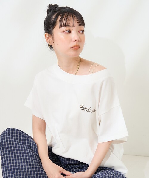 セール】花刺繍Tシャツ【限定展開】（Tシャツ/カットソー