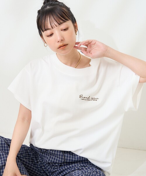 花刺繍Tシャツ　茶 セール】花刺繍Tシャツ【限定展開】（Tシャツ/カットソー