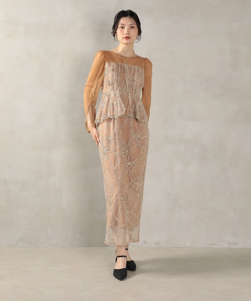 Kana オケージョンドレス【値下げしました！】 Kana ドレス シック フラワー刺繍 パーティー 結婚式 お呼ばれ