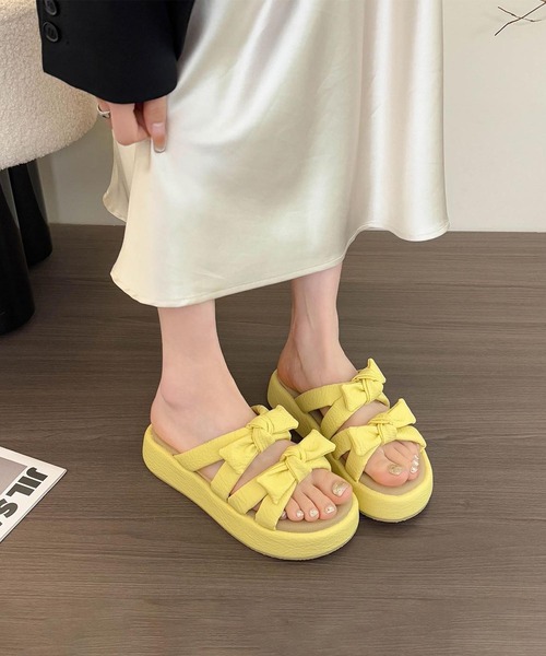 aimoha(アイモハ)の「厚底サンダル (SS)(サンダル・レディース・オフホワイト/ブルー/イエロー・23.5cm/24.5cm/23.0cm/24.0cm/25.0cm)」の3枚目の写真