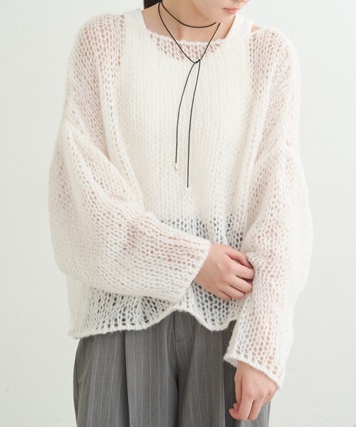 earthy（アーシー）の「シアーハンドライクオーバーニット（ニット/セーター・レディース・キャメル/ベビーピンク/オフホワイト/グレー・FREE）」の11枚目の写真