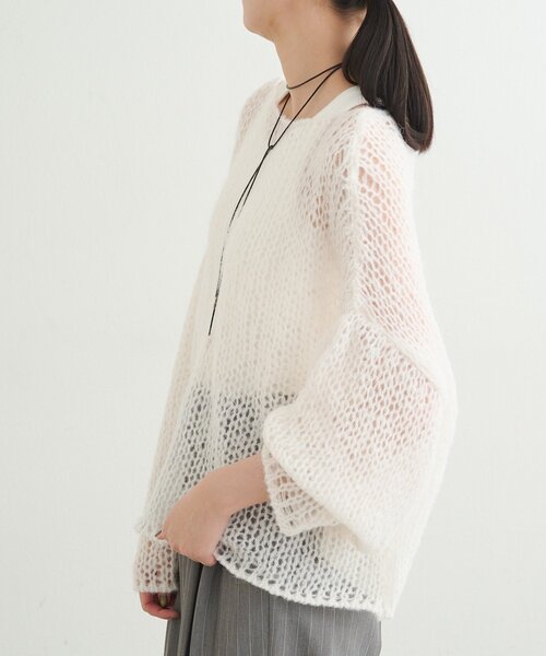 earthy（アーシー）の「シアーハンドライクオーバーニット（ニット/セーター・レディース・キャメル/ベビーピンク/オフホワイト/グレー・FREE）」の13枚目の写真