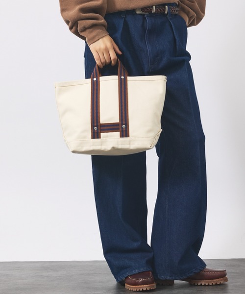 MASTER&Co(マスターアンドコー)の「【MASTER&Co./マスターアンドコー】IVY TOTE BAG/ミディアム トートバッグ/スタッズ付き /ユニセックス(トートバッグ・メンズ・グレー系その他/ブラウン系その他・フリー)」の6枚目の写真