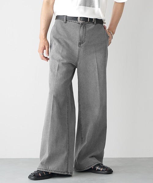 MinoriTY(マイノリティ)の「【MinoriTY】チルワイドフレアデニムパンツ ワイドデニム セミフレア センタープレス メンズ(デニムパンツ・メンズ・ライトブルー/ライトブラック・M/L/S)」の17枚目の写真