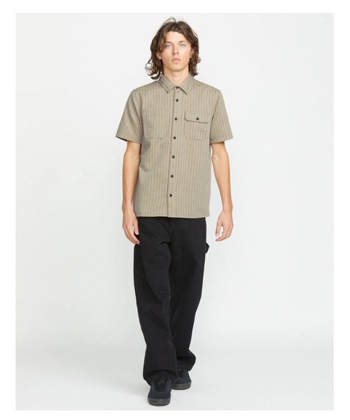 VOLCOM（ボルコム）の「【VOLCOM/ボルコム】Trade Stone Short Sleeve/胸ポケット半袖ストライプシャツ（シャツ/ブラウス・メンズ・ライトカーキ・MEDIUM/LARGE）」の4枚目の写真