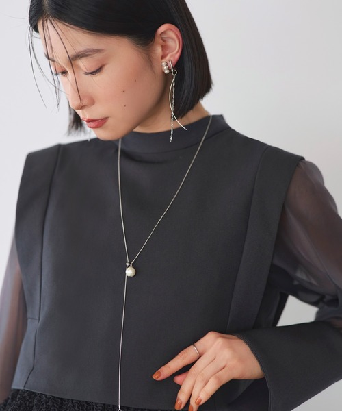 RUIRUE BOUTIQUE（ルイルエブティック）の「2way パール メタル スティックチェーン イヤリング ｜ レディース 結婚式 パーティードレス セレモニー お呼ばれ 華やか 上品 オケージョン 揺れる アクセサリー（イヤリング・レディース・シルバー/ゴールド・FREE）」の9枚目の写真