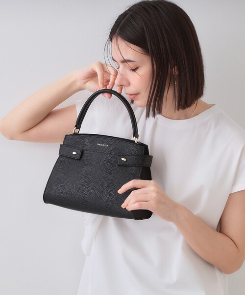 OPAQUE.CLIP（オペークドットクリップ）の「【軽量/2WAY】コメットデザインミニバッグ（ショルダーバッグ・レディース・ブラック/アイボリー/ボルドー・00）」の2枚目の写真