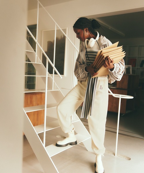 emmi(エミ)の「2wayチューブトップ付きタンクトップ(タンクトップ・レディース・その他/レッド/ネイビー・F)」の20枚目の写真