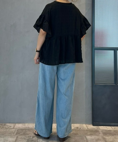 Right-on（ライトオン）の「【HONEYSUCKLE ROSE】フリル切替ブラウス（シャツ/ブラウス・レディース・ブラック/オフホワイト/イエロー・S/L/M）」の17枚目の写真