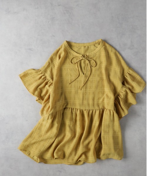 Right-on（ライトオン）の「【HONEYSUCKLE ROSE】フリル切替ブラウス（シャツ/ブラウス・レディース・ブラック/オフホワイト/イエロー・S/L/M）」の13枚目の写真