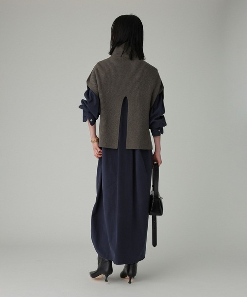 BABYLONE(バビロン)の「ワークシャツワンピース(シャツワンピース・レディース・ベージュ/ネイビー・フリー)」の19枚目の写真