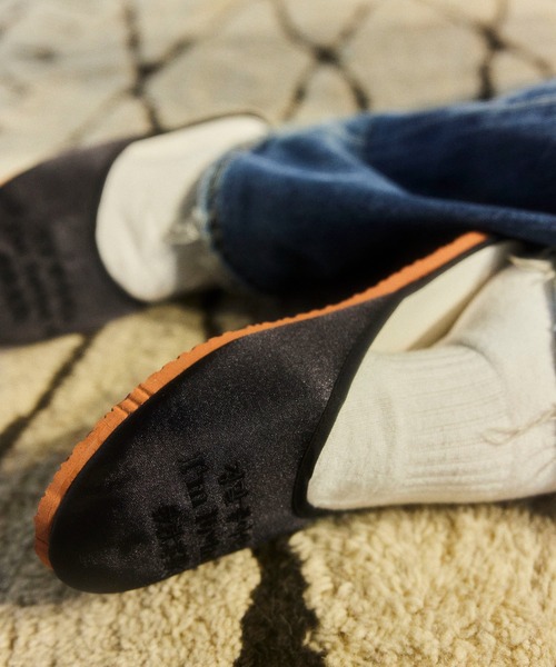 HEY!MrsROSE(ヘイミセスローズ)の「HEY! Mrs ROSE(ヘイ!ミセスローズ)I'm lovin' it Shoes(サンダル・レディース・ホワイト/レッド/ブラック・MEDIUM/LARGE)」の2枚目の写真