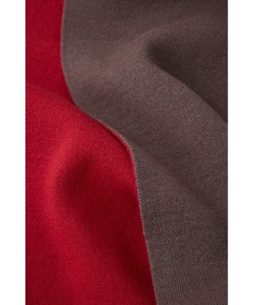 AZUL by moussy（アズールバイマウジー）の「【PLUS】リバーシブルフーディーマフラー（ストール/ショール・レディース・ダークブラウン/チャコールグレー・FREE）」の8枚目の写真