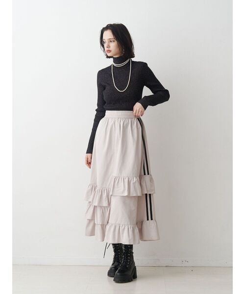 jouetie(ジュエティ)の「【WEB限定】ラインフリルフレアスカート(スカート・レディース・ブラック/アイボリー/ネイビー・MEDIUM)」の11枚目の写真