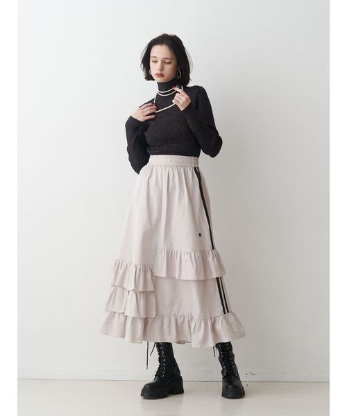 jouetie(ジュエティ)の「【WEB限定】ラインフリルフレアスカート(スカート・レディース・ブラック/アイボリー/ネイビー・MEDIUM)」の13枚目の写真