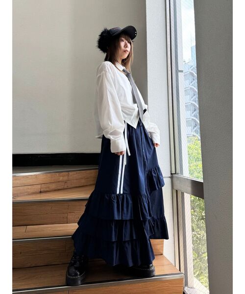 jouetie(ジュエティ)の「【WEB限定】ラインフリルフレアスカート(スカート・レディース・ブラック/アイボリー/ネイビー・MEDIUM)」の20枚目の写真