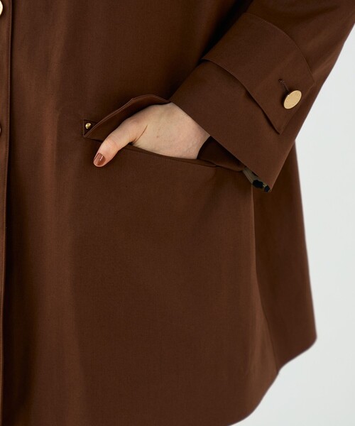 Mackintosh(マッキントッシュ)の「【別注】MACKINTOSH HUMBIE MIDI RAINTACK コート(ステンカラーコート・レディース・ブラウン系その他/ブラック系その他・8)」の12枚目の写真