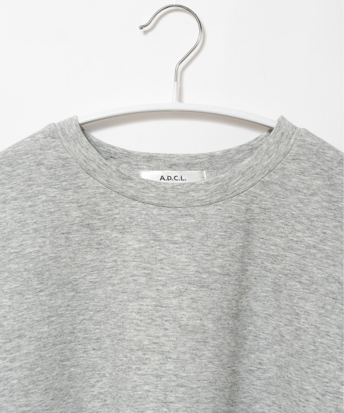 A.D.C.L.(エーディーシーエル)の「オーバーサイズ ロングスリーブ Tシャツ(カラーバリエーション)(Tシャツ/カットソー・レディース・ピンク/ベージュ系/グリーン/ブラック/イエロー/アイボリー・L/M)」の9枚目の写真