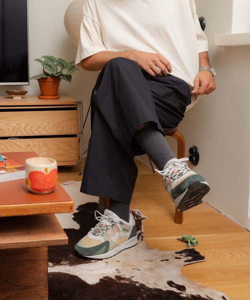 KARHU(カルフ)の「KARHU / “FUSION 2.0” スニーカー(スニーカー・レディース・グリーン系/ベージュ系/ピンク系/ブラック・7/6/5/4/8/9/10)」の3枚目の写真