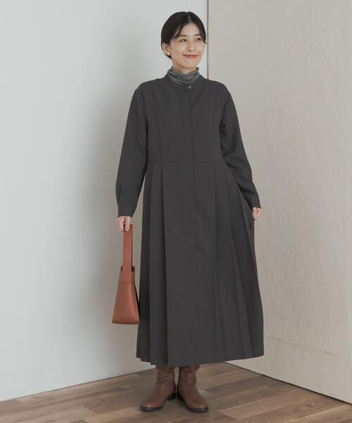 URBAN RESEARCH DOORS(アーバンリサーチドアーズ)の「『一部WEB限定カラー』『UR TECH SMOOTHLUXE』サイドプリーツ切替ワンピース(ワンピース・レディース・チャコールグレー/ピンク/ブラウン/グリーン・MEDIUM/SMALL)」の18枚目の写真