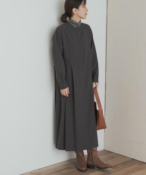 URBAN RESEARCH DOORS(アーバンリサーチドアーズ)の「『一部WEB限定カラー』『UR TECH SMOOTHLUXE』サイドプリーツ切替ワンピース(ワンピース・レディース・チャコールグレー/ピンク/ブラウン/グリーン・MEDIUM/SMALL)」の21枚目の写真