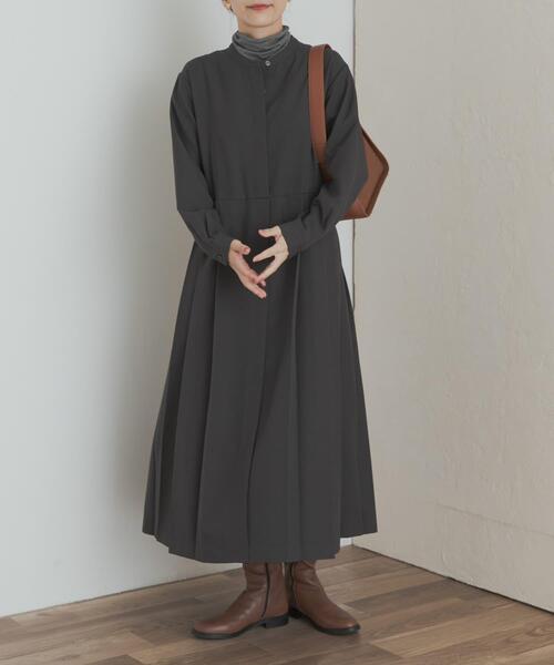 URBAN RESEARCH DOORS（アーバンリサーチドアーズ）の「『一部WEB限定カラー』『UR TECH SMOOTHLUXE』サイドプリーツ切替ワンピース（ワンピース・レディース・チャコールグレー/ピンク/ブラウン/グリーン・MEDIUM/SMALL）」の15枚目の写真