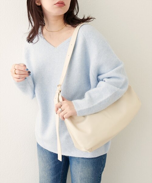natural couture(ナチュラルクチュール)の「ショルダー2本付スムースショルダー(ショルダーバッグ・レディース・ブラウン/アイボリー/ブラック・FREE)」の5枚目の写真