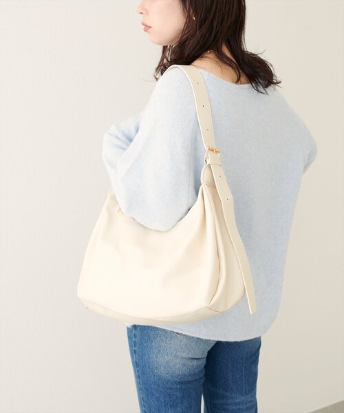 natural couture(ナチュラルクチュール)の「ショルダー2本付スムースショルダー(ショルダーバッグ・レディース・ブラウン/アイボリー/ブラック・FREE)」の7枚目の写真