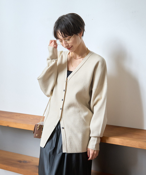 Rouge vif（ルージュヴィフ）の「変形オーバールーズニットカーディガン（カーディガン/ボレロ・レディース・ブラック/チャコールグレー/ベージュ・フリー）」の4枚目の写真