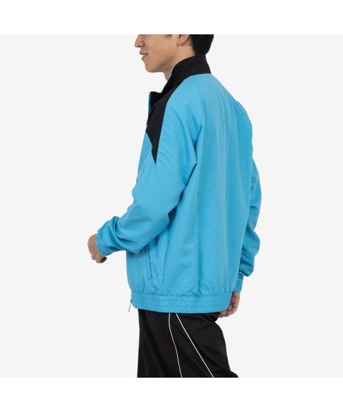 Reebok（リーボック）の「クラシックス ベクター トラックトップ / CL F FR TRACKTOP（ナイロンジャケット・メンズ・アッシュブラウン/ネイビー/ブラック/ライトブルー/バーガンディー・SMALL/MEDIUM/LARGE/X-LARGE）」の18枚目の写真