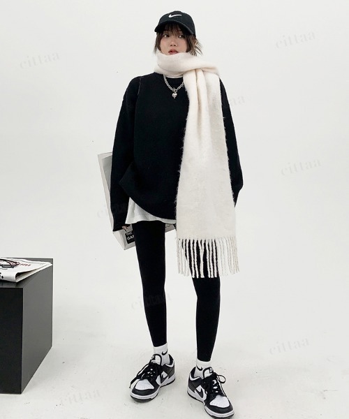 Dalfwin（ダールフィン）の「韓国ファッション CHICAGOバックロゴ刺繍ニット（ニット/セーター・レディース・グリーン/グレー/オフホワイト/ブラック・FREE）」の13枚目の写真