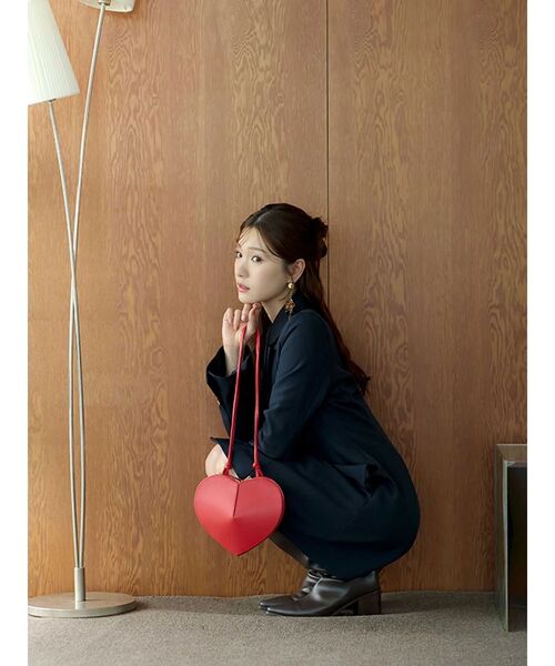 MERCURYDUO(マーキュリーデュオ)の「【MILLELA FIRENZE】ハート型バッグ(ショルダーバッグ・レディース・ベージュ/グリーン/レッド・FREE)」の11枚目の写真