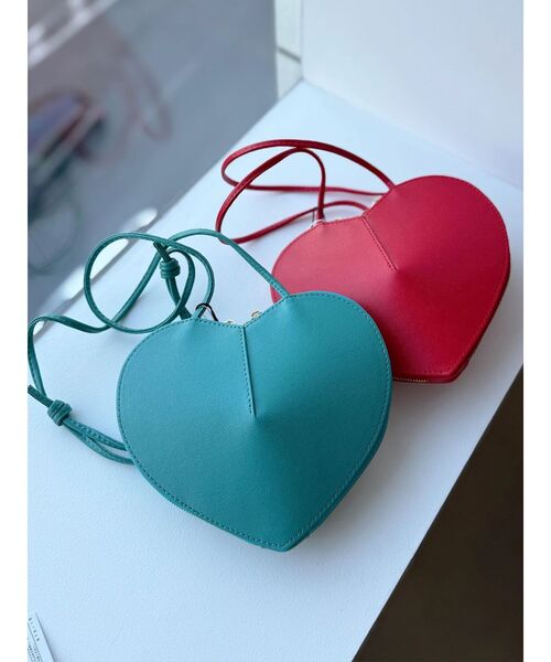 MERCURYDUO(マーキュリーデュオ)の「【MILLELA FIRENZE】ハート型バッグ(ショルダーバッグ・レディース・ベージュ/グリーン/レッド・FREE)」の21枚目の写真