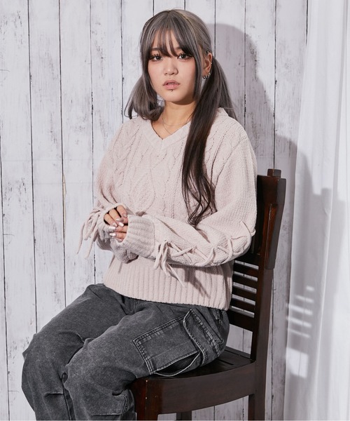 セール】《袖レースアップ×ケーブル編み》レディース モールニット V